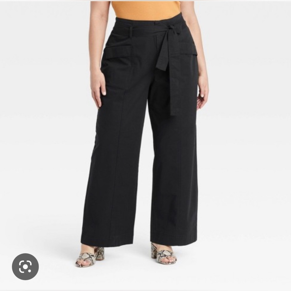 Brand New with Tags Black High Waist Wide Leg Paper Bag Pants